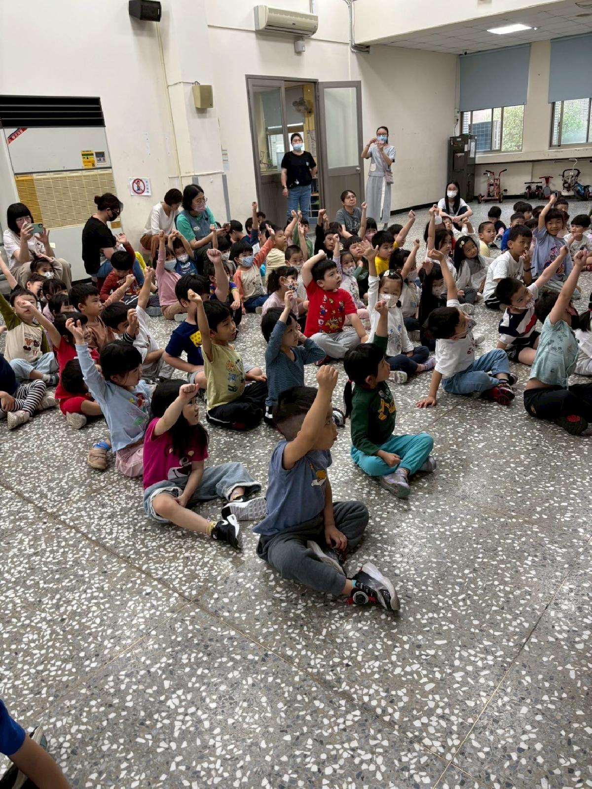 line_album_性平宣導_260427_3