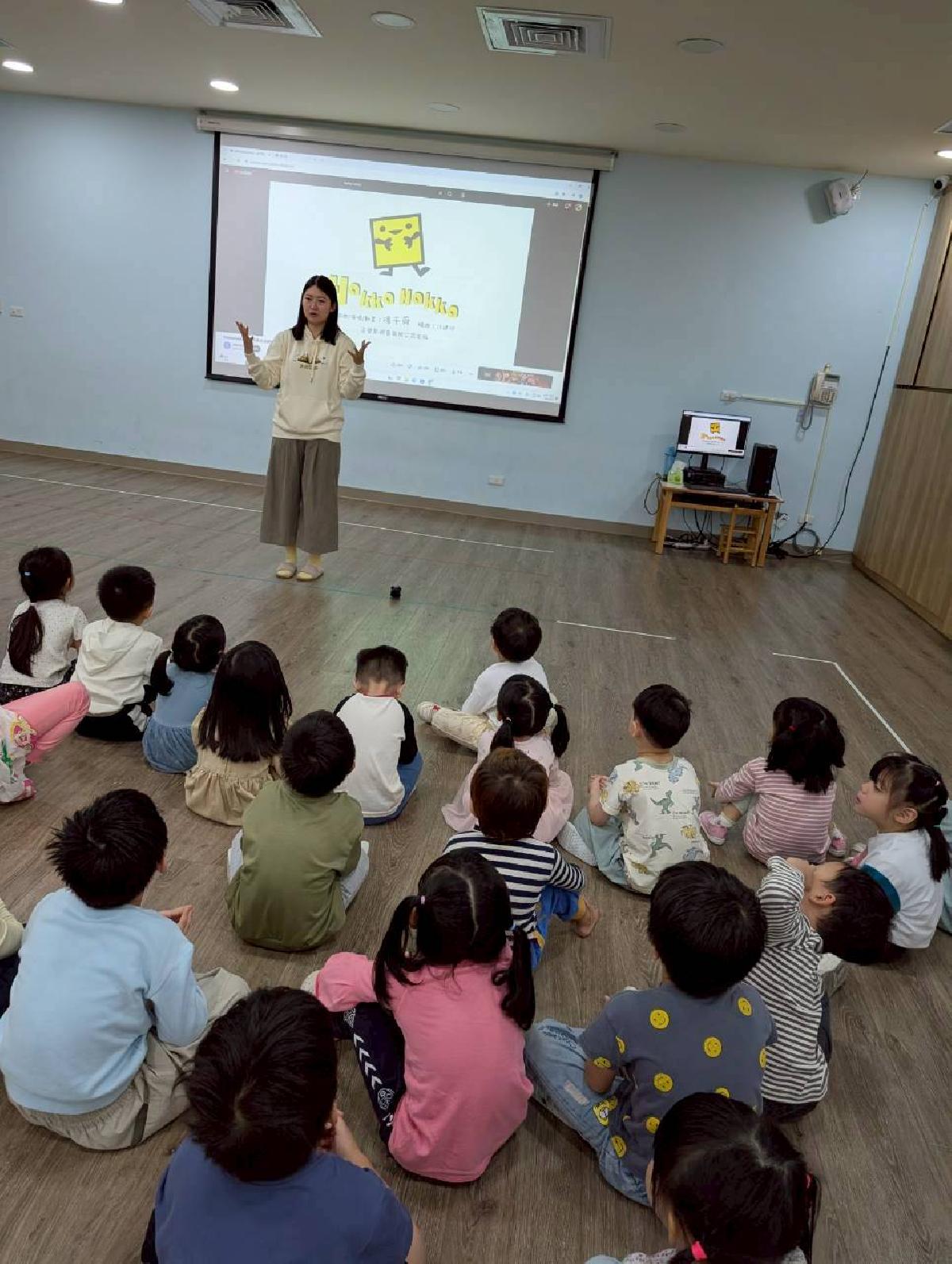 line_album_1150505客語教學_260508_10