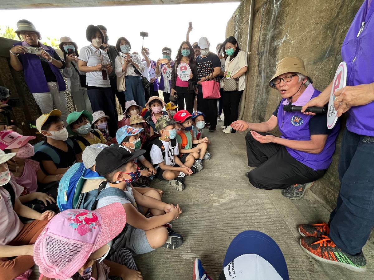 1戶外教學-導覽介紹老街溪上的古蹟鐵道