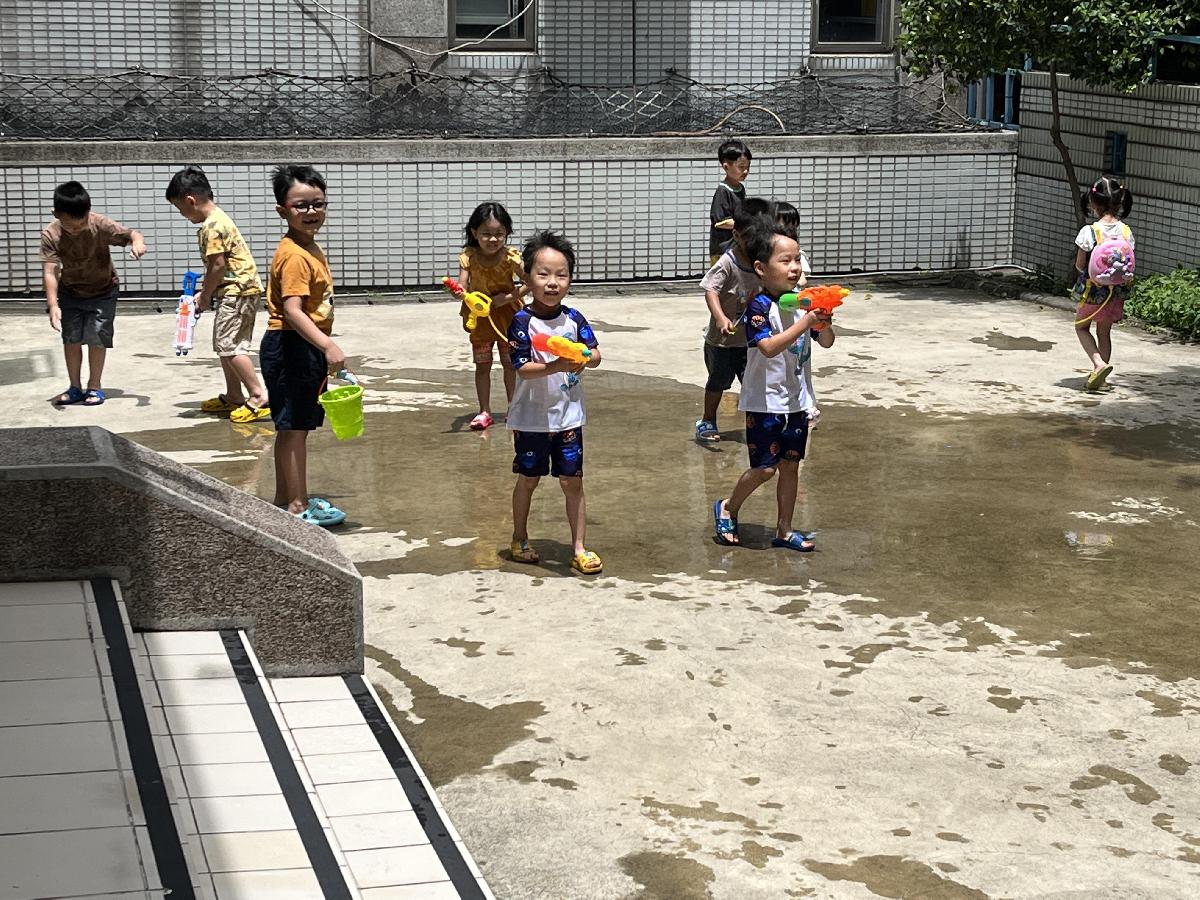 成長活動--打水仗 (3)