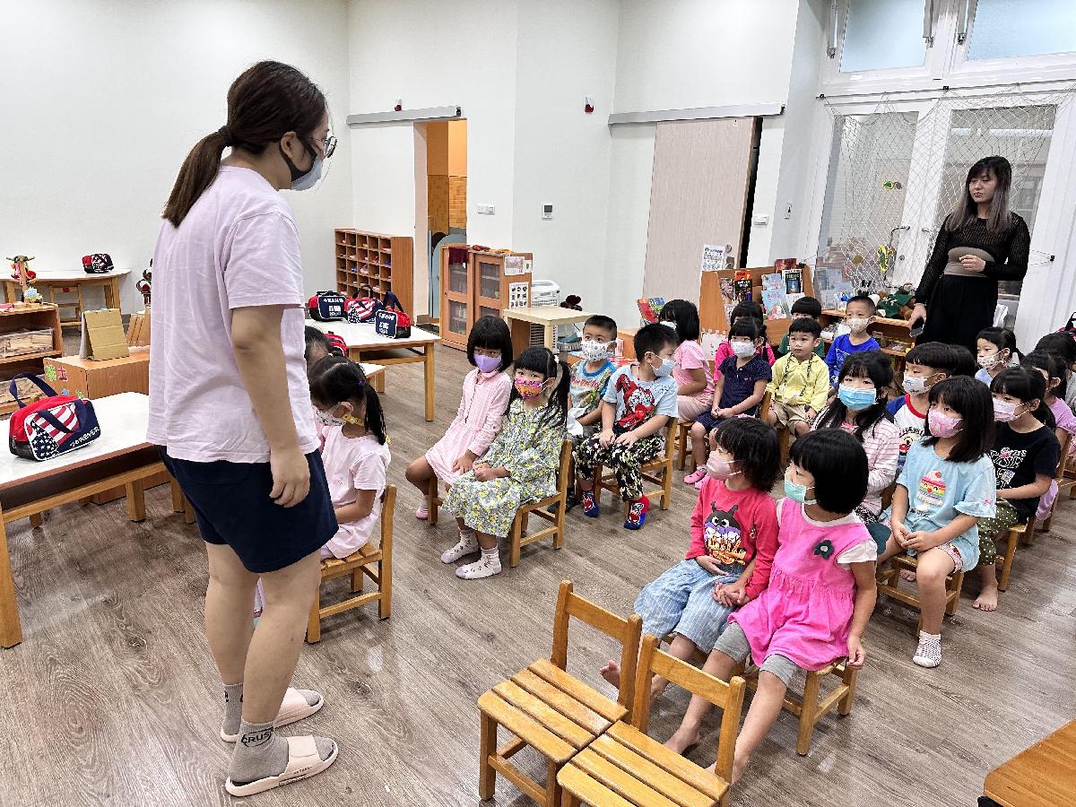 eb339560-2ef0-466a-ac0e-b2731c7176bb