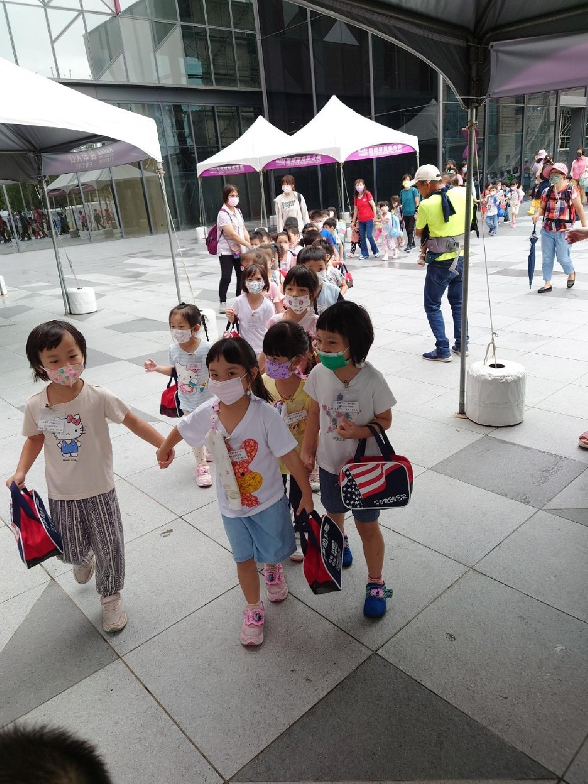 line_album_平安～戶外教學_231005_16