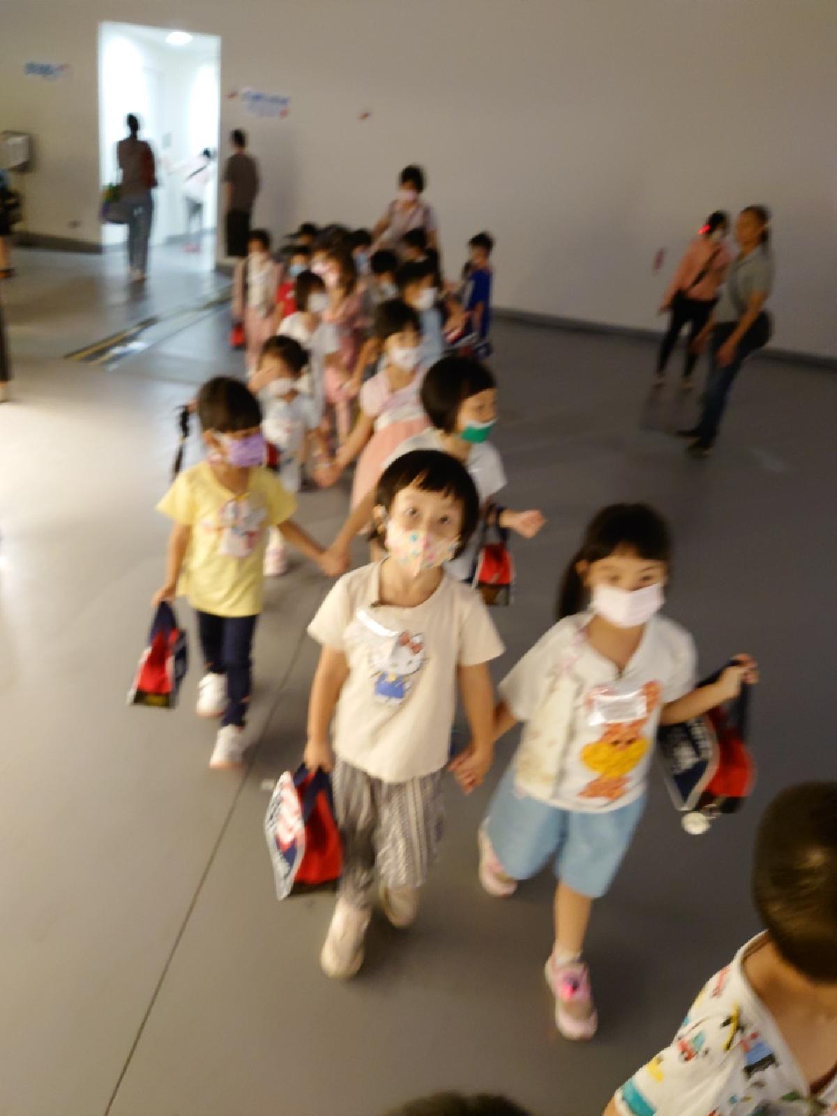 line_album_平安～戶外教學_231005_24