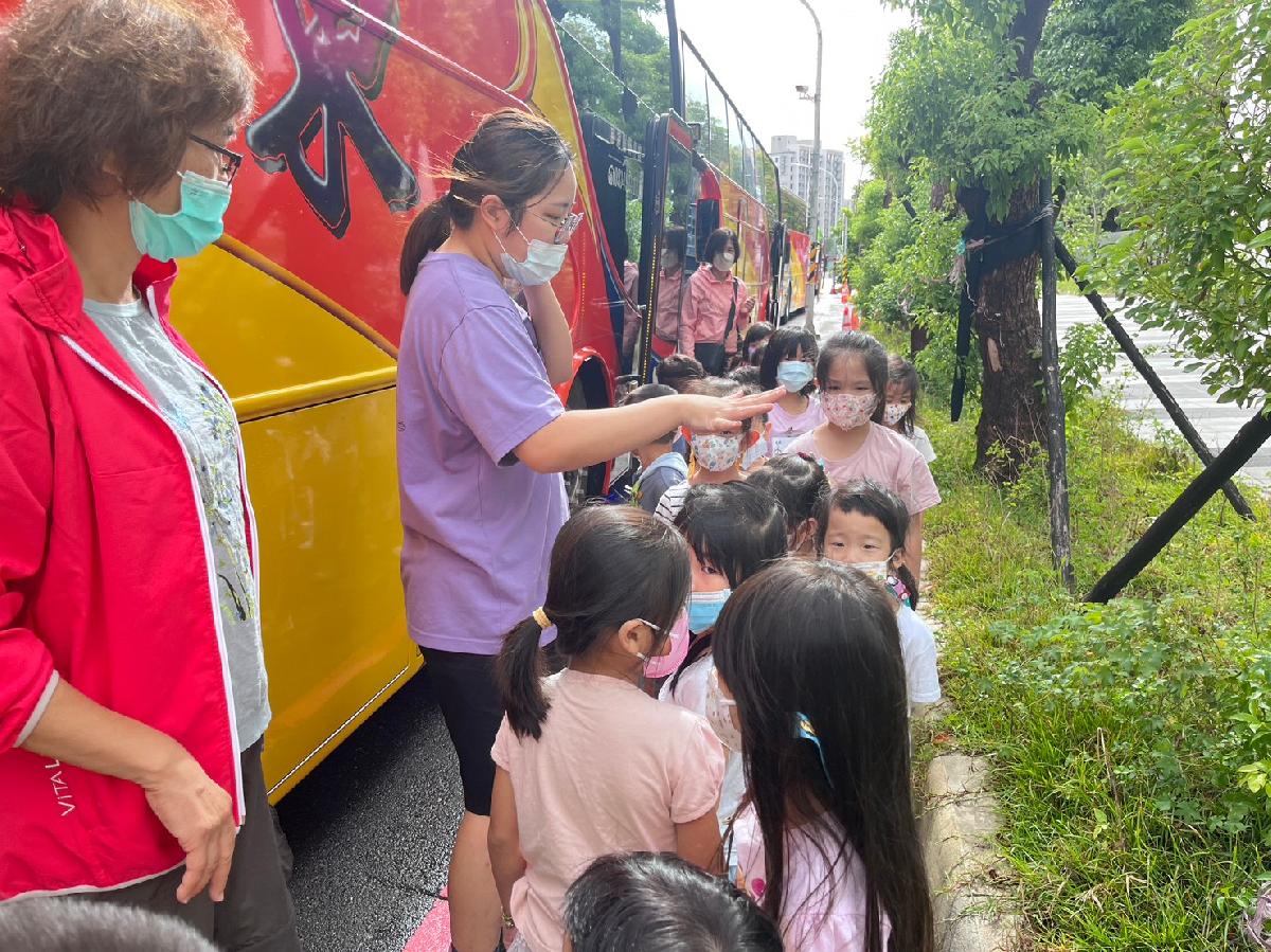 line_album_親愛 交通車演練_231005_21