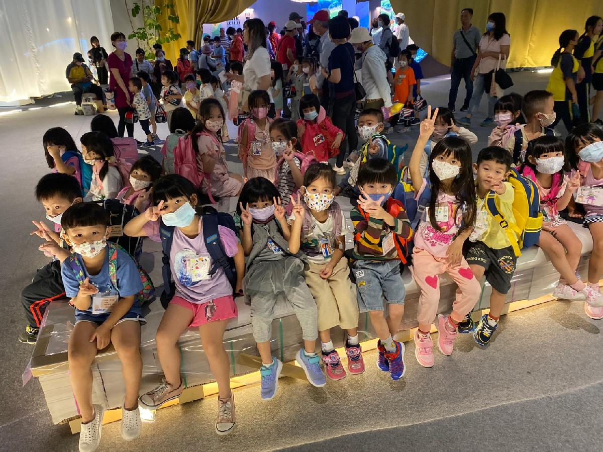 line_album_2023105_231005_22