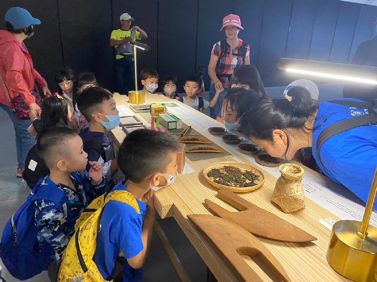 在博覽會探索的我們！