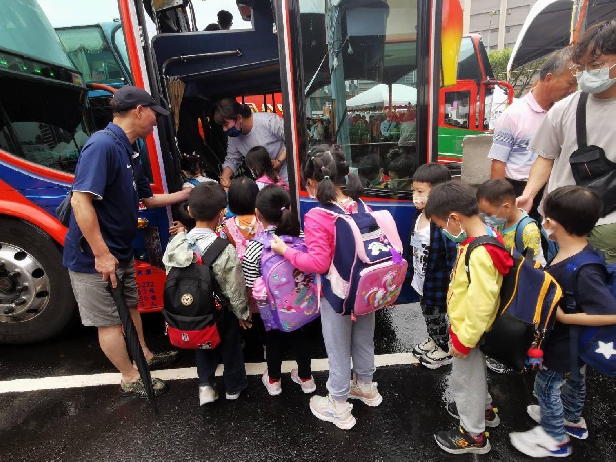 line_album_1004戶外教學_231011_11