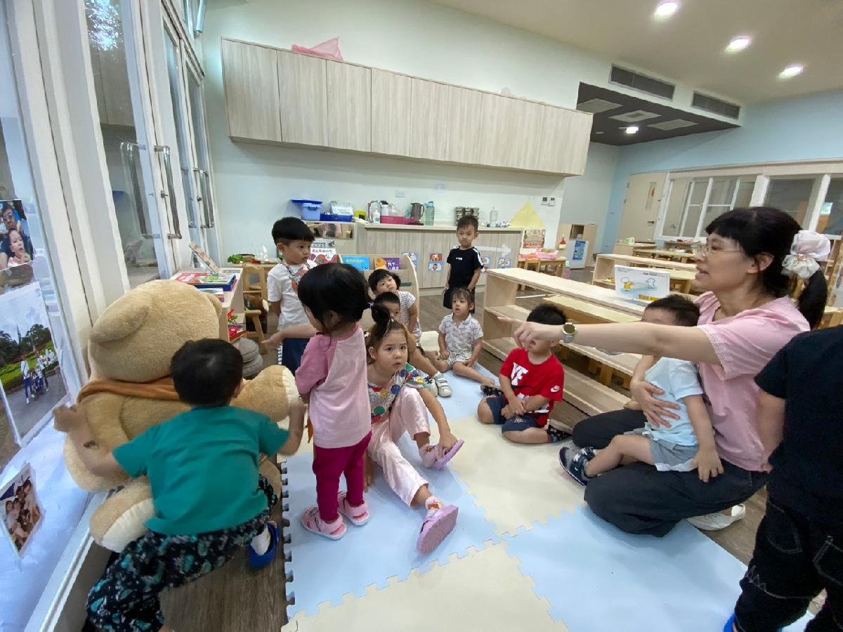 學習區小火車來到語文區~