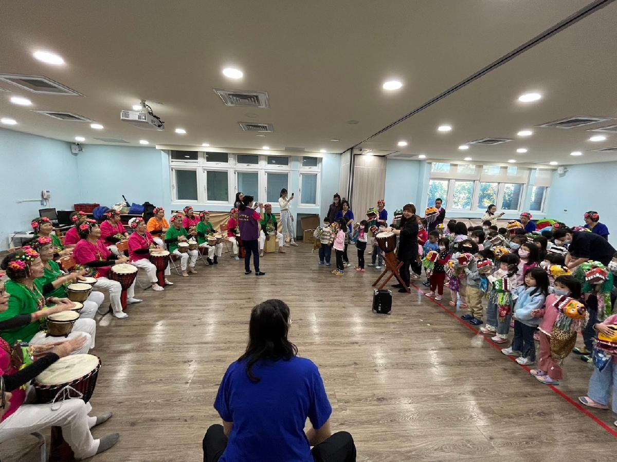 line_album_2024122義民方口獅庄頭展演_241203_17