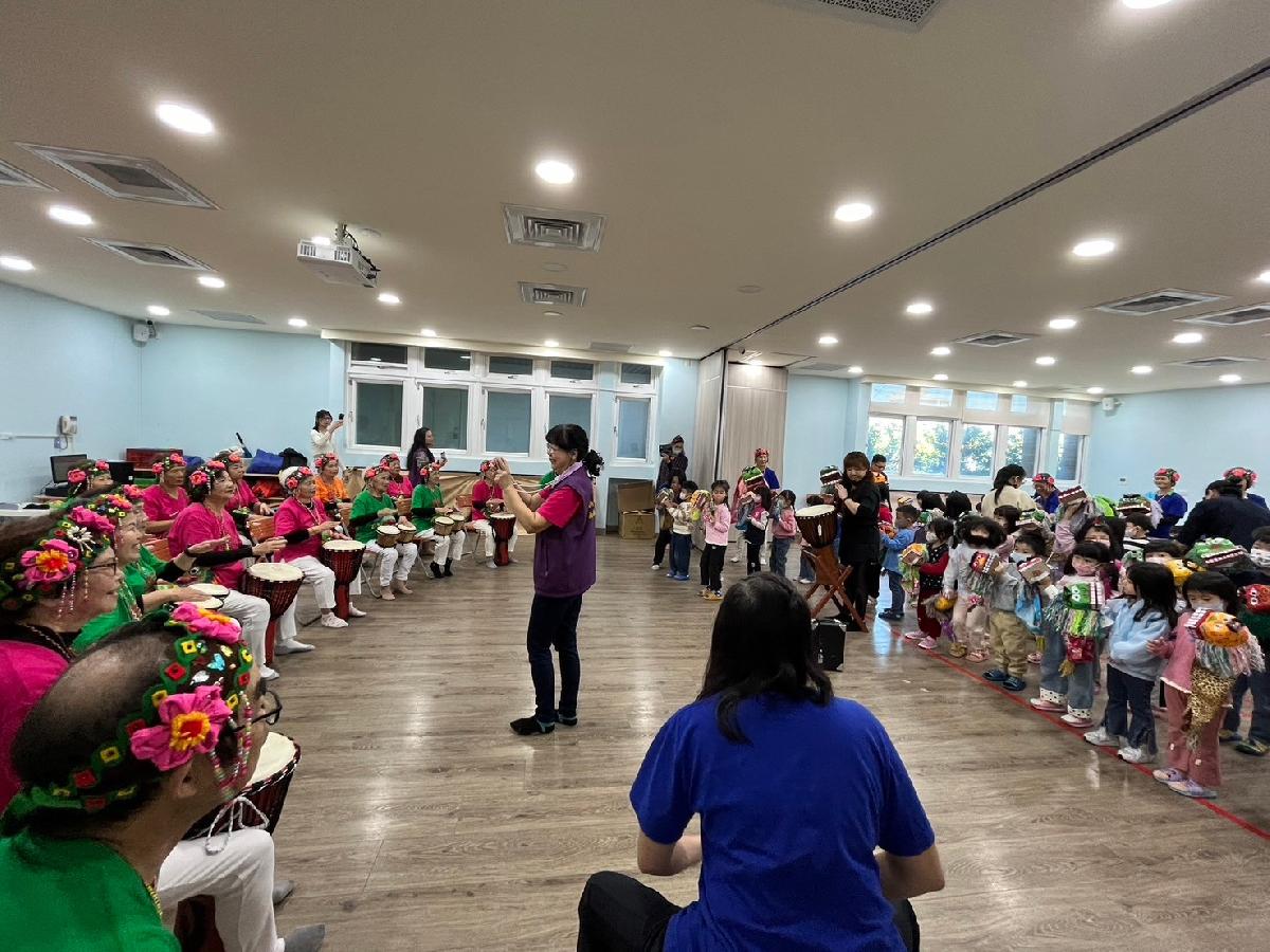 line_album_2024122義民方口獅庄頭展演_241203_18