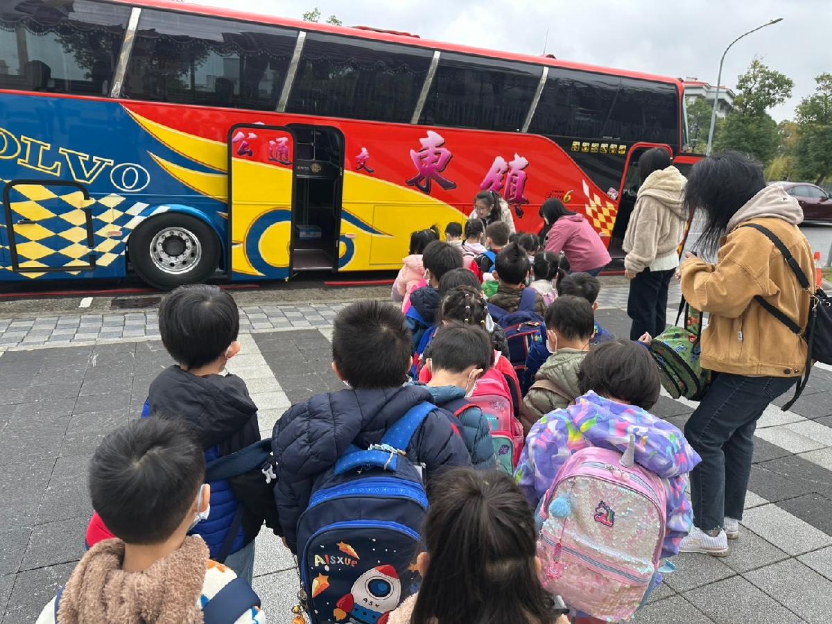 line_album_平安班的戶外教學安全相冊_241213_2