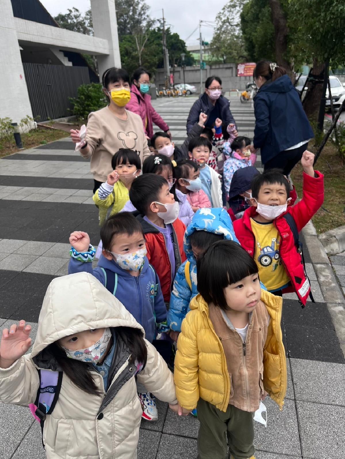 line_album_溫暖班的戶外教學安全相冊_241213_9