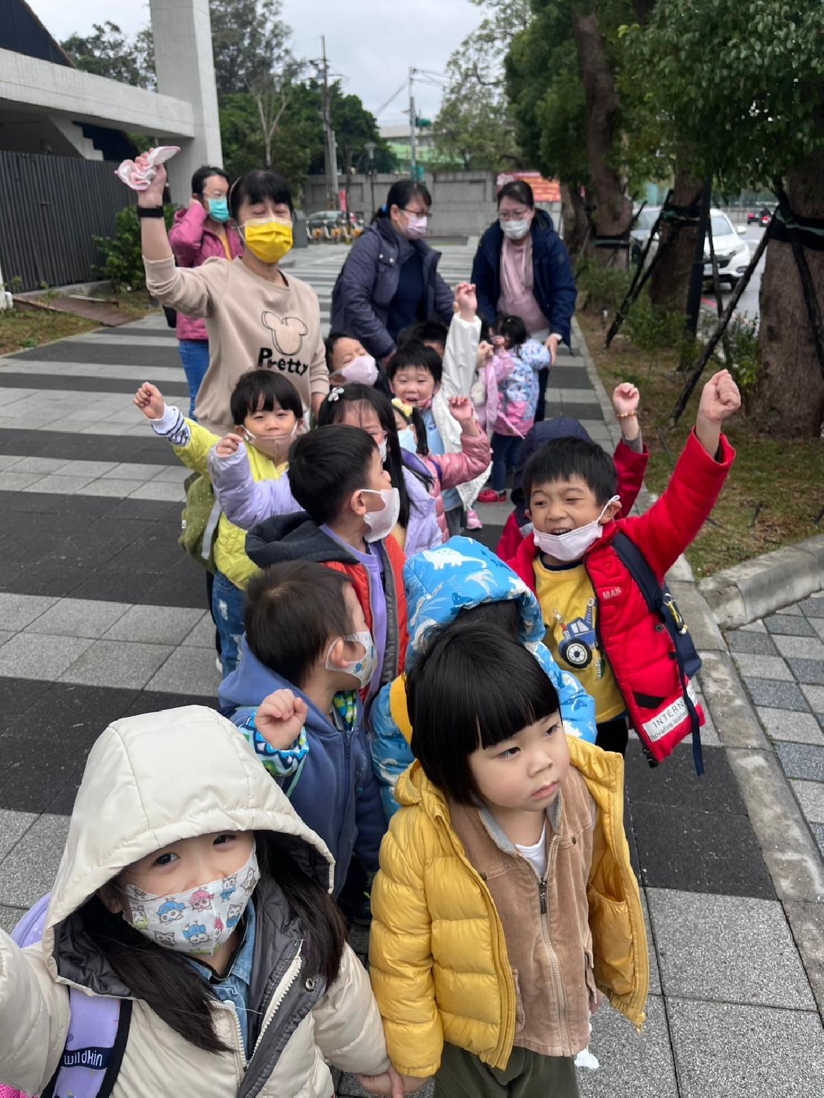 line_album_溫暖班的戶外教學安全相冊_241213_10