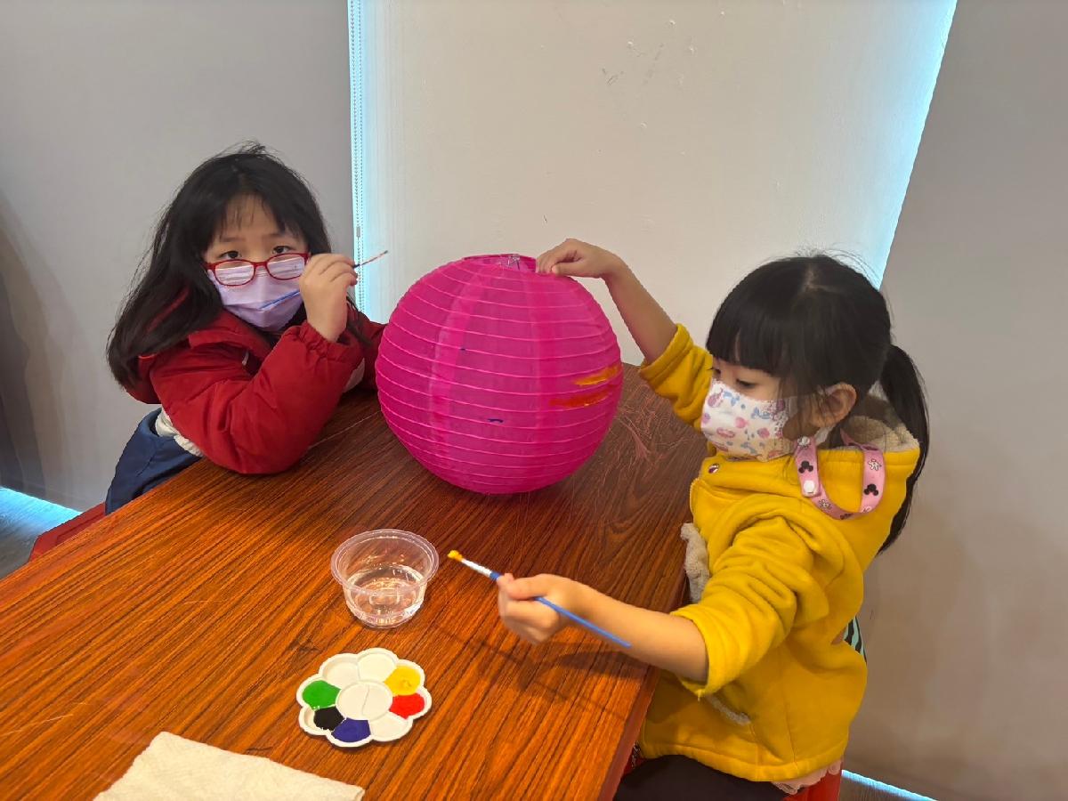 親愛班課程活動-花燈 (8)