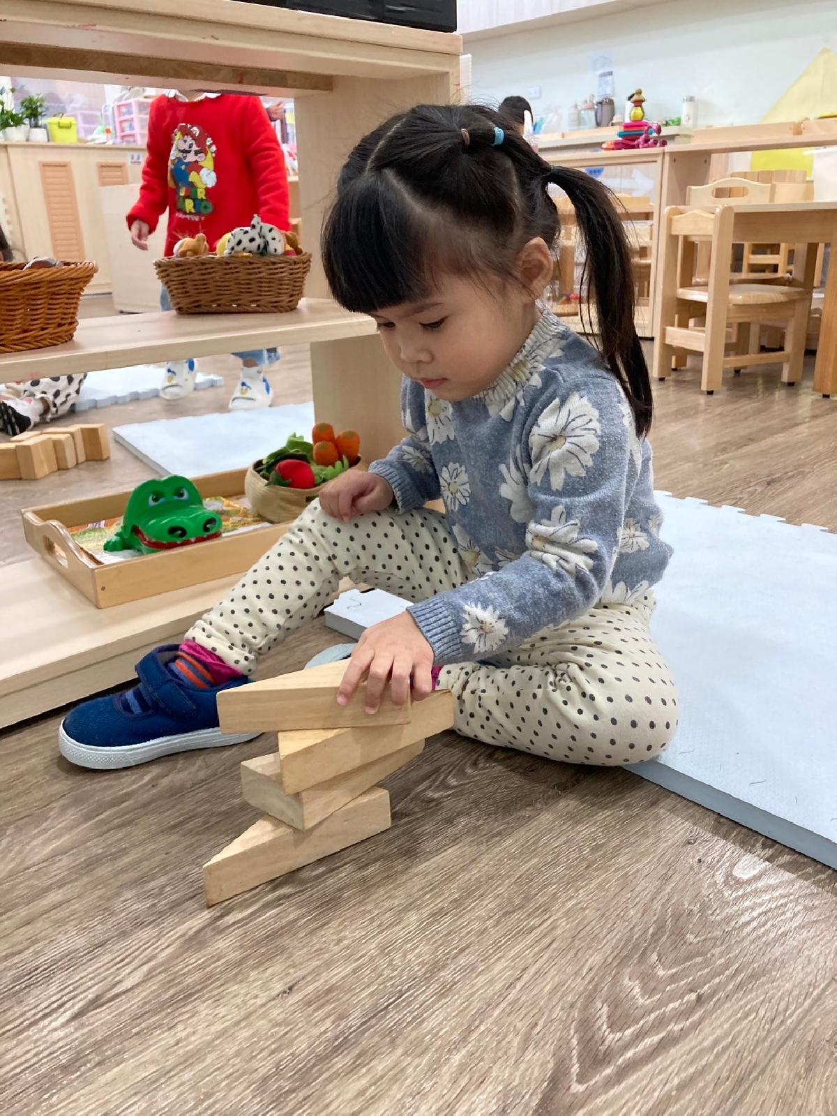 闖關演練~我會疊高高！