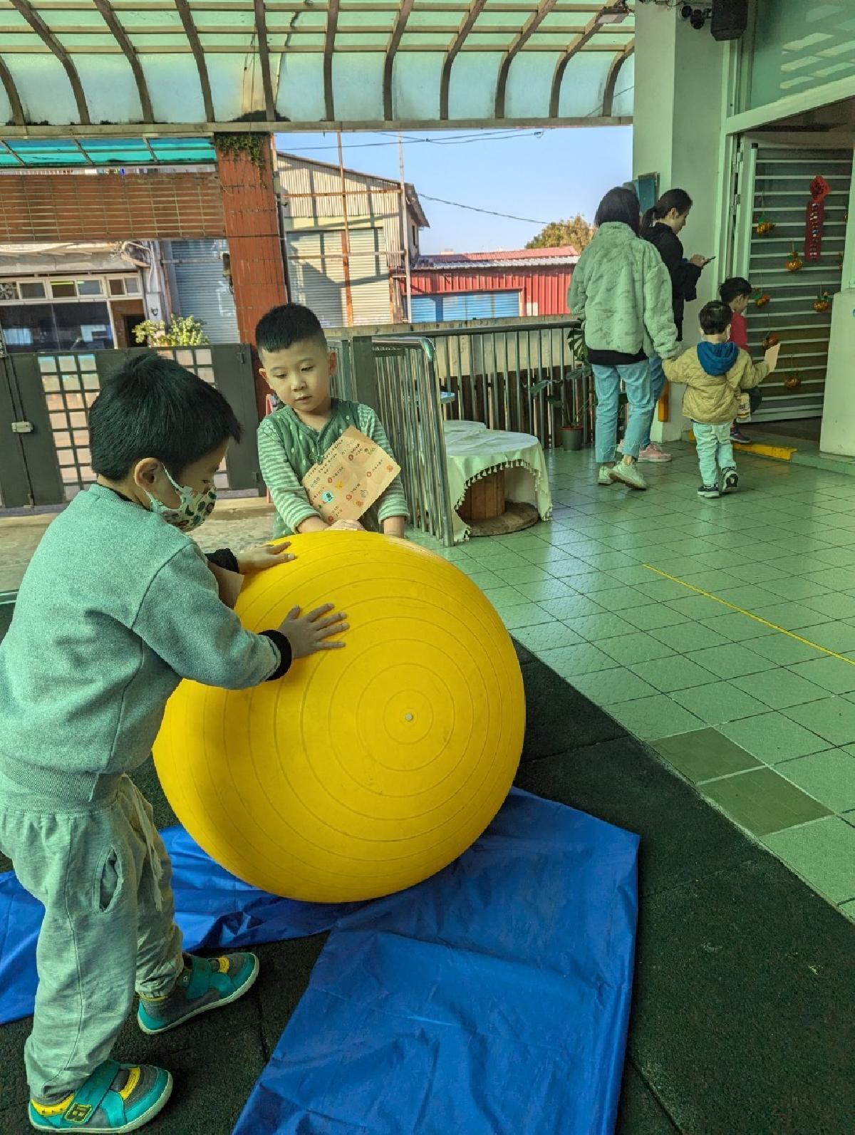 line_album_1140120高峰會_250121_4