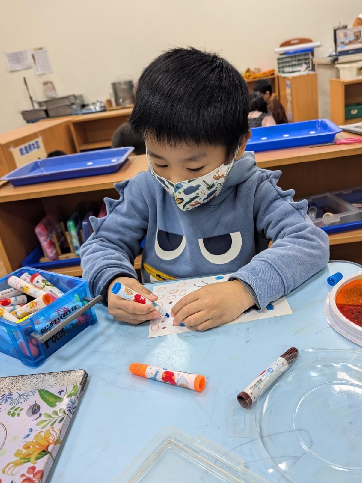 line_album_20241209 運動.團討.學習區_241209_13