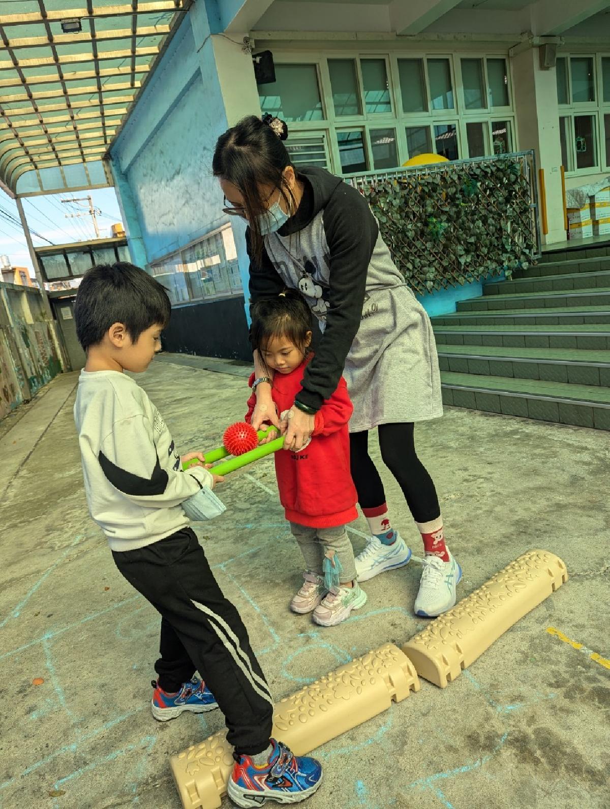 line_album_20241209 運動.團討.學習區_241209_78