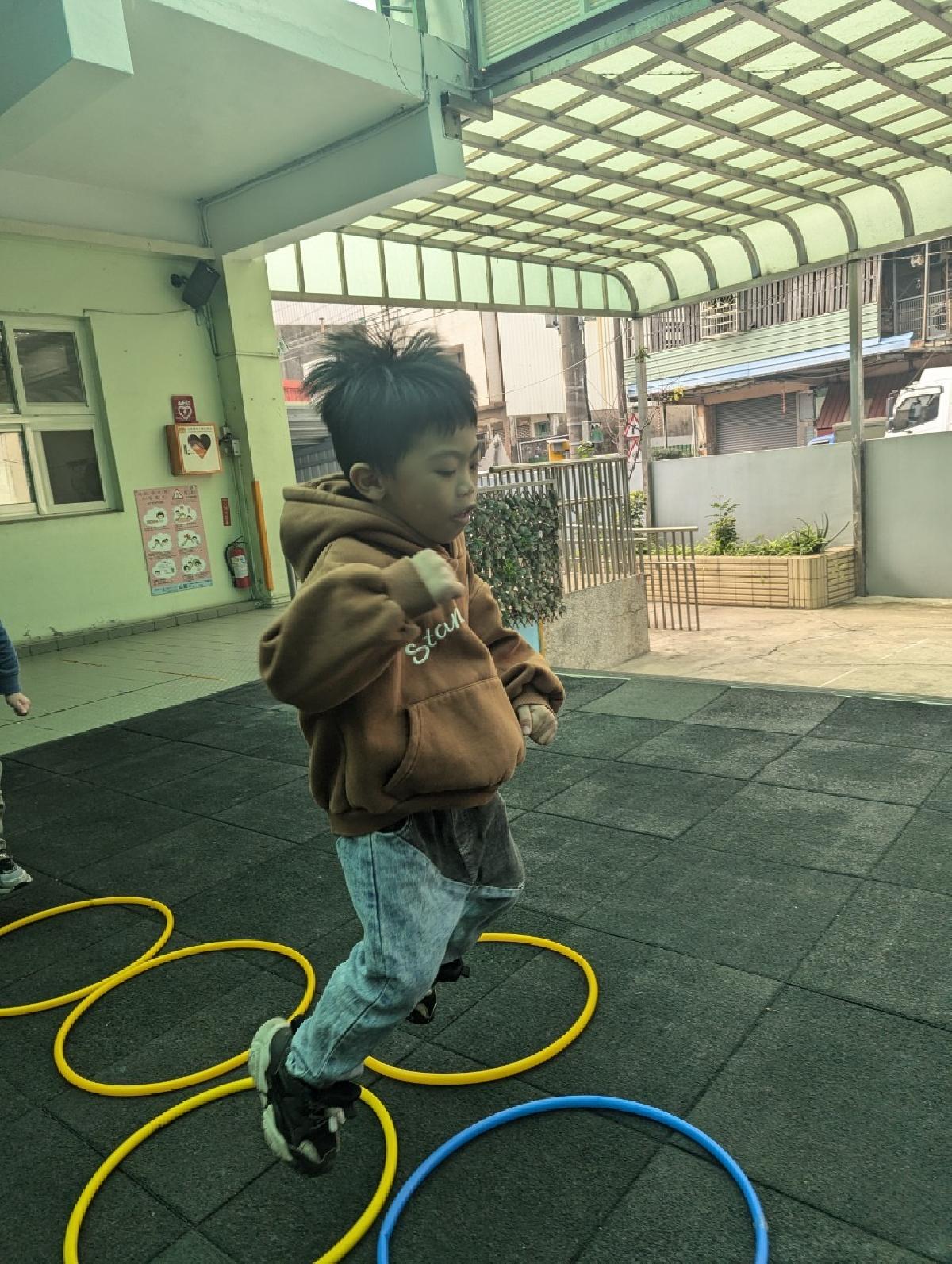 line_album_20241216運動.團討.學習區.剪刀_241216_108