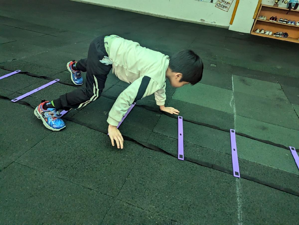 line_album_20241216運動.團討.學習區.剪刀_241216_191