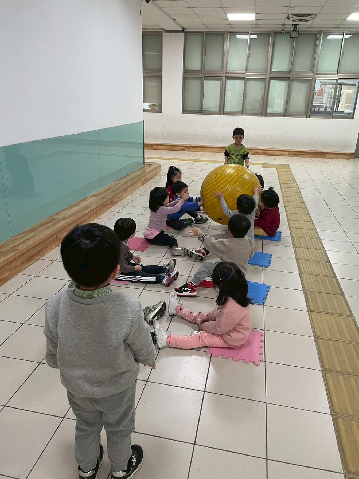 line_album_第八週活動照_250402_29