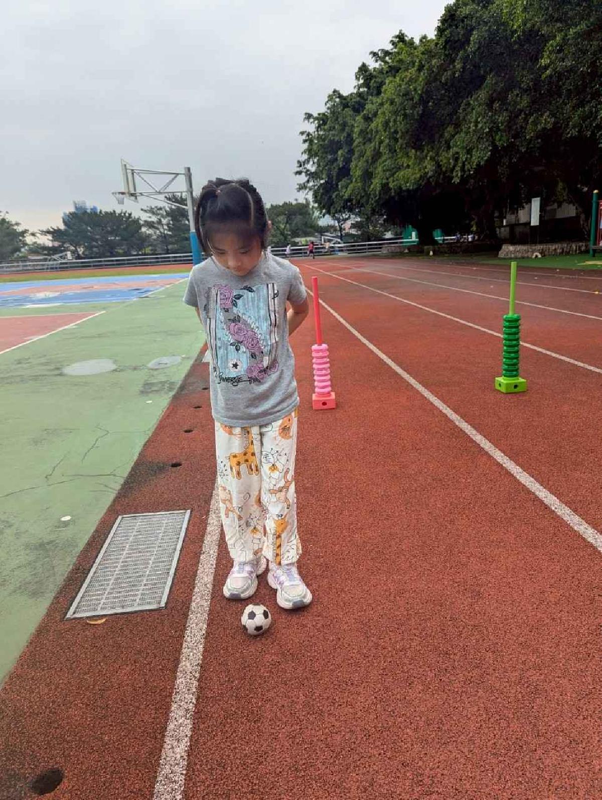 line_album_1140421東勢大肌肉-踢小布球套甜甜圈、推呼拉圈、主題-我的蔬菜湯蔬菜統計、摸神_250421_118